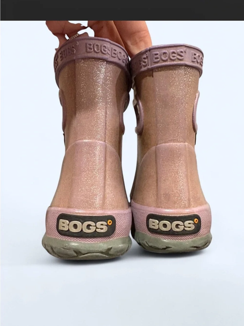 Toddle size 5 Bogs and size 6 keen sandals